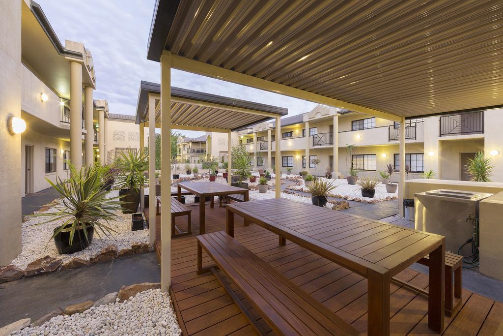 Canberra Parklands Central Apartment Hotel Official Exterior photo